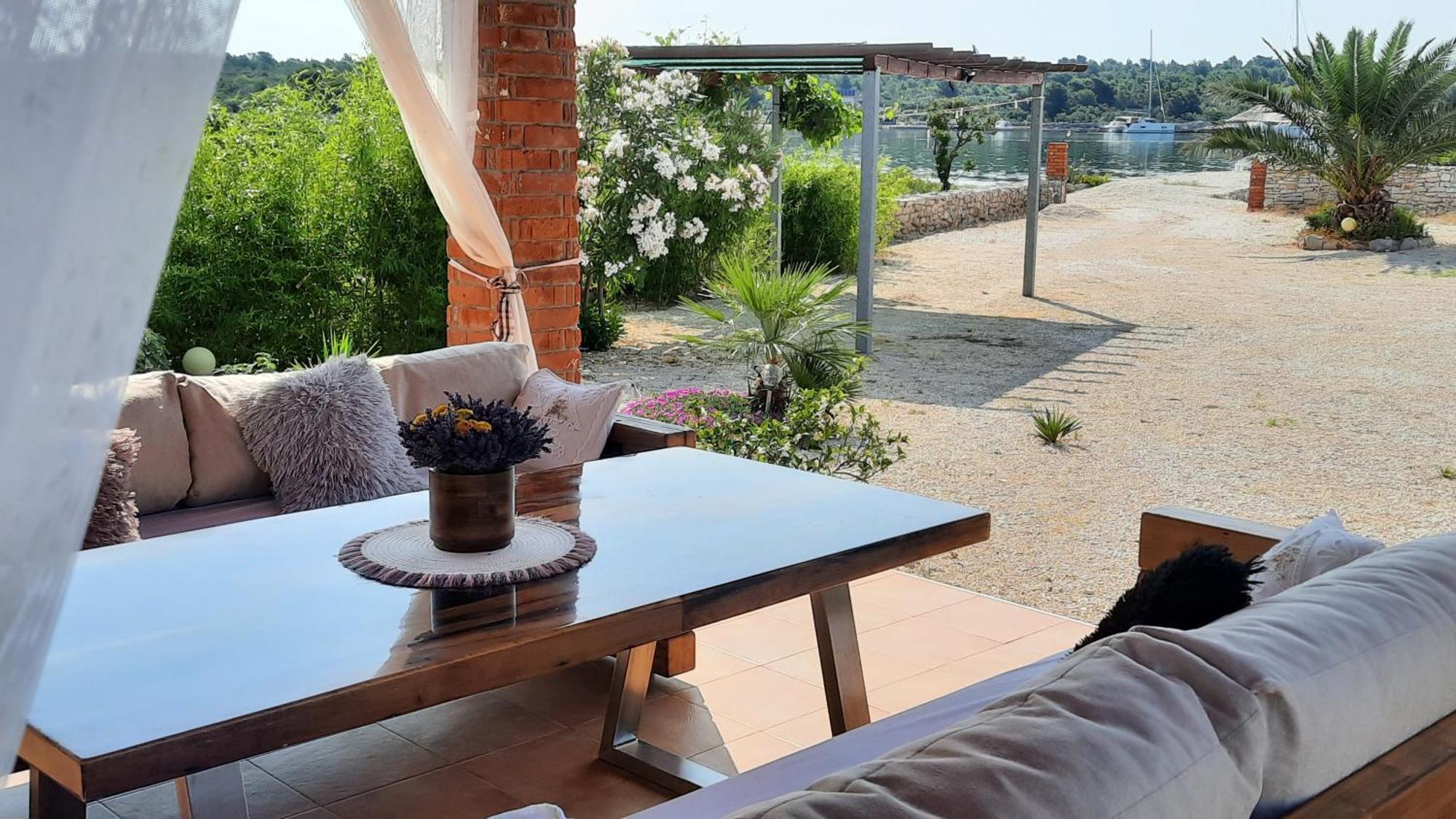 Beach House Marina Grande Betina  Extérieur photo
